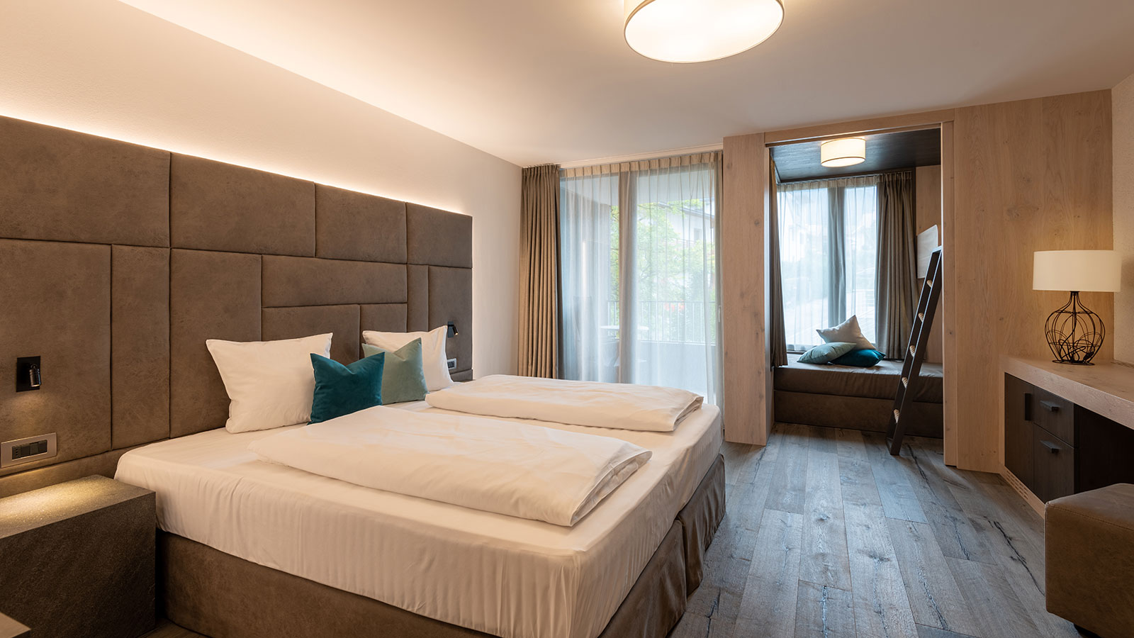 Junior Suite Mountain